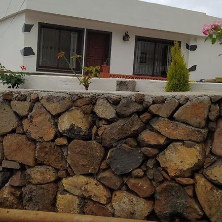 Casa Victoria Guest House La Galga Екстериор снимка